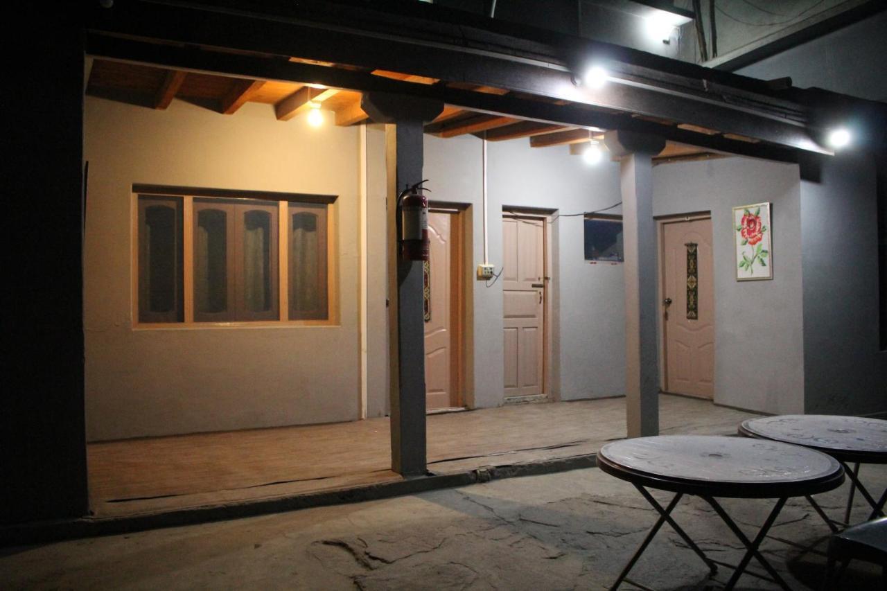 Baltit Heritage Inn Karimabad  Екстер'єр фото